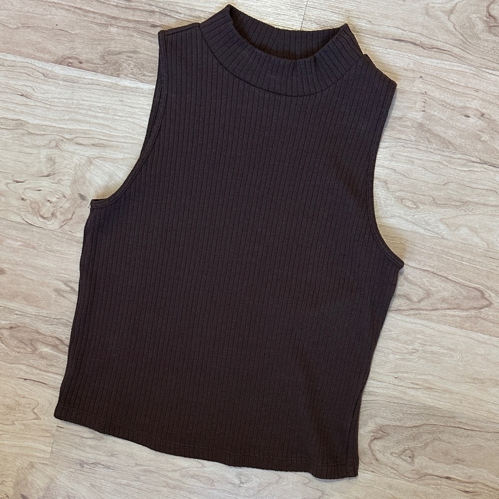 Ribbed Women’s Turtleneck